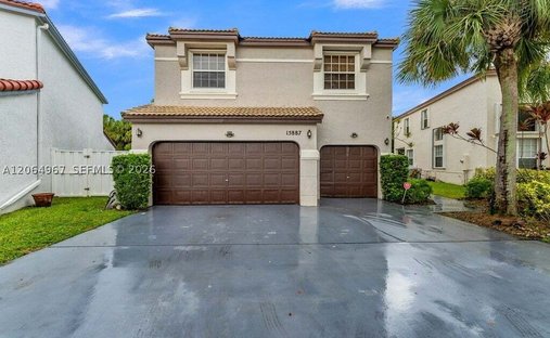House in Pembroke Pines, Florida, United States 1