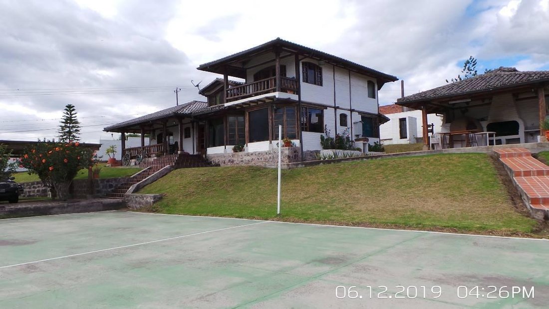 Land in Quito, Pichincha, Ecuador 1 - 18661413