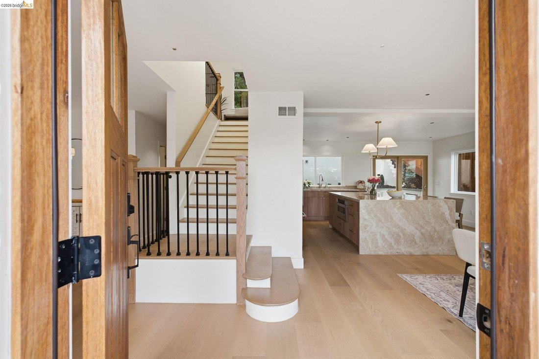 House in Oakland, California, United States 4 - 18668881