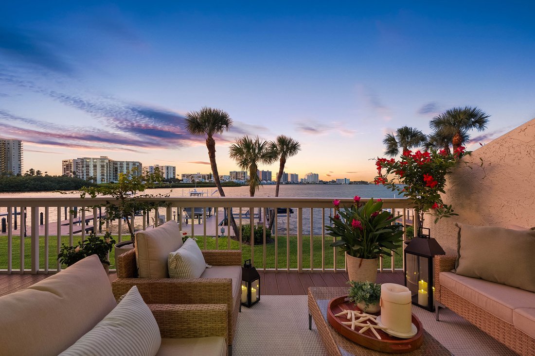 Townhouse in Clearwater, Florida, United States 1 - 18666447