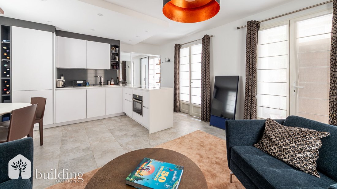 Apartment in Pereire-Malesherbes, Paris 17e Arrondissement, Paris 3 - 18668202