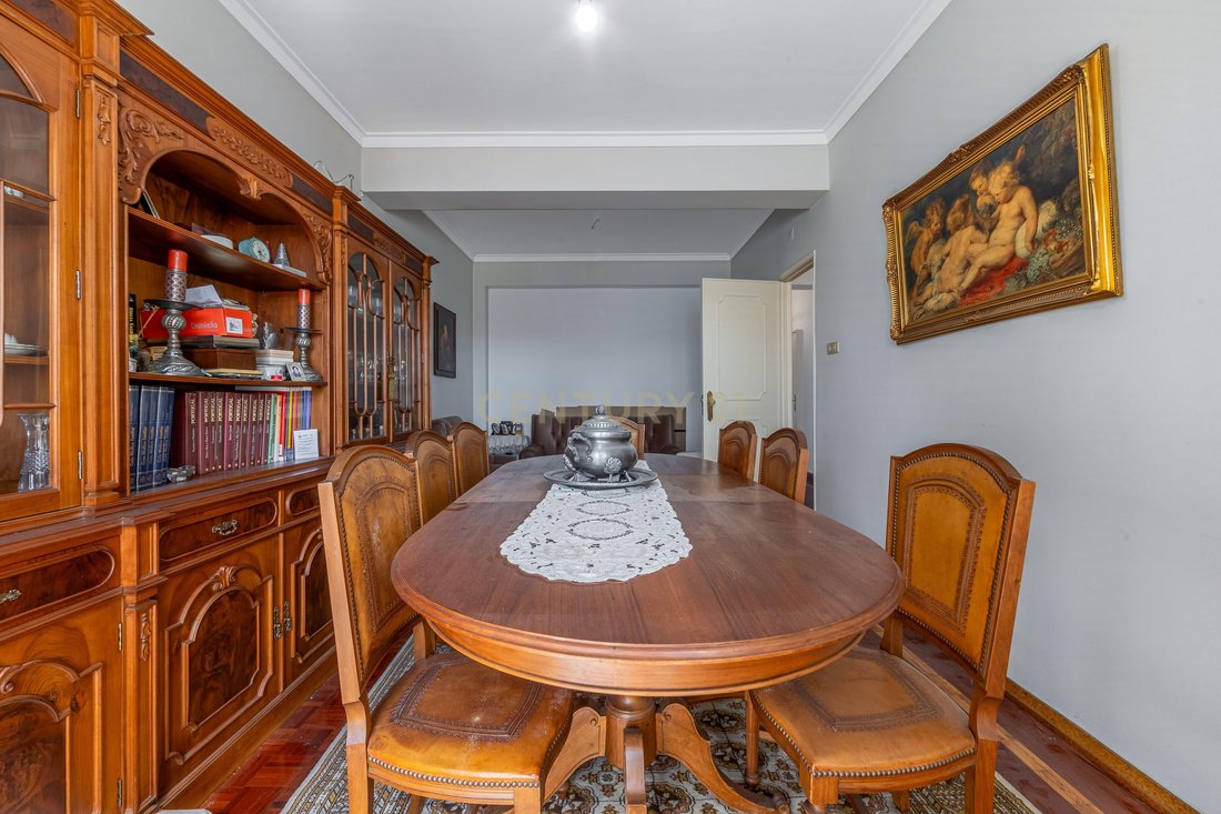 Apartment in Benfica, Lisbon, Portugal 2 - 18664409