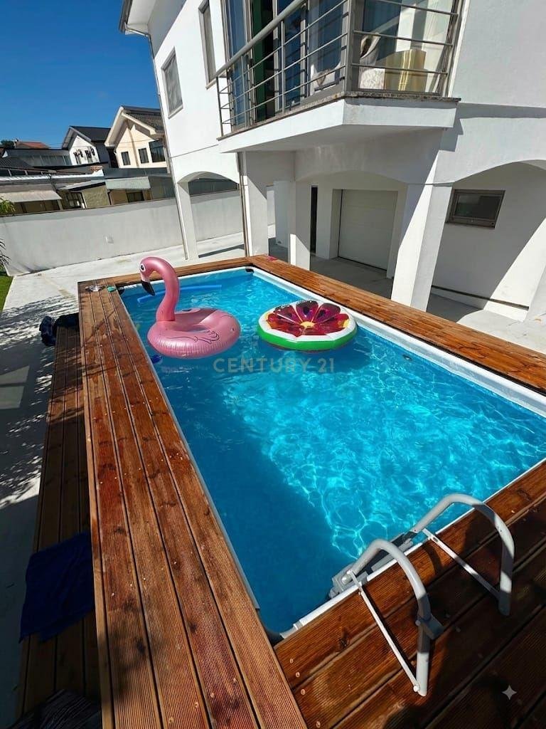 Villa in Vila de Cucujaes, Aveiro District, Portugal 1 - 17006009