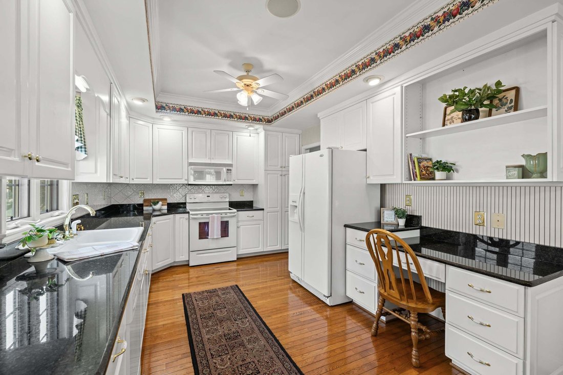 House in Fishersville, Virginia, United States 2 - 18659036
