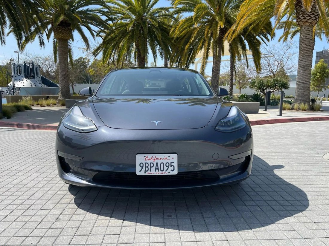 Sedan in Riverside, CA, United States 3 - 18666674