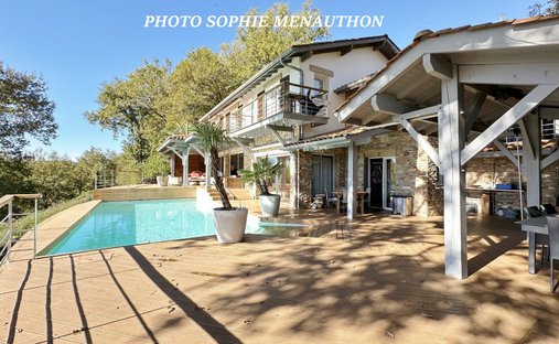 Villa in Bassussarry, Nouvelle-Aquitaine, France 1