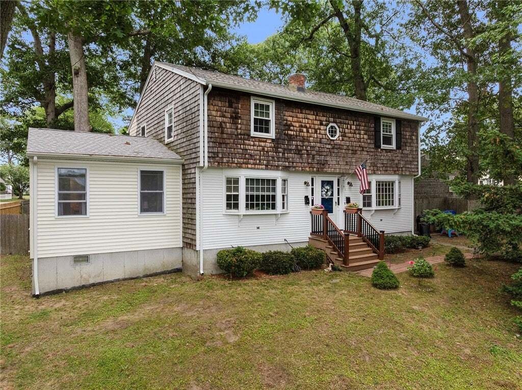 East Providence, Rhode Island, United States 1 - 18668993