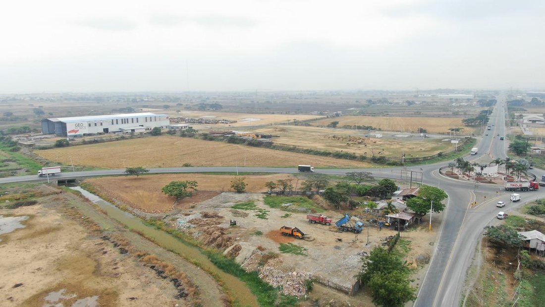 Land in Samborondón, Guayas, Ecuador 4 - 18660328