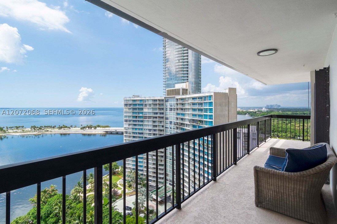 Condo in Miami, Florida, United States 1 - 18671499
