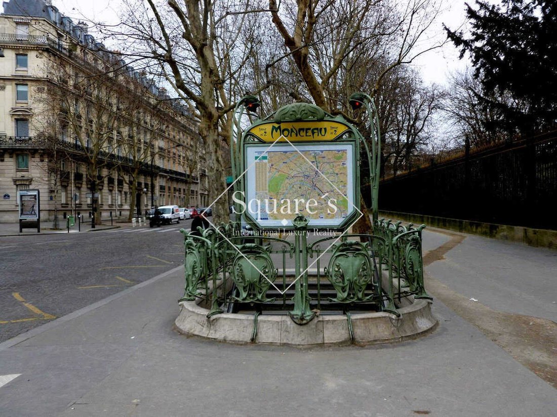 Apartment in Elysées-Madeleine, Paris 8e Arrondissement, Paris 2 - 18672632