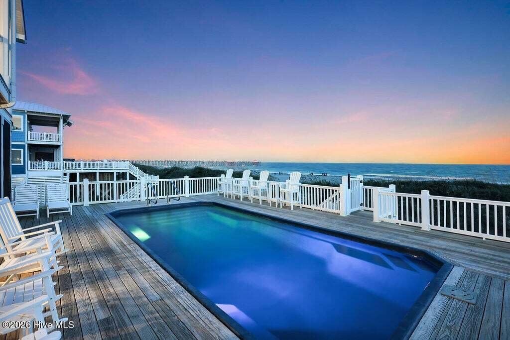 House in Oak Island, North Carolina, United States 4 - 18669204