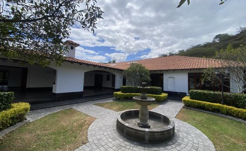 Casa en Quito, Pichincha, Ecuador 1
