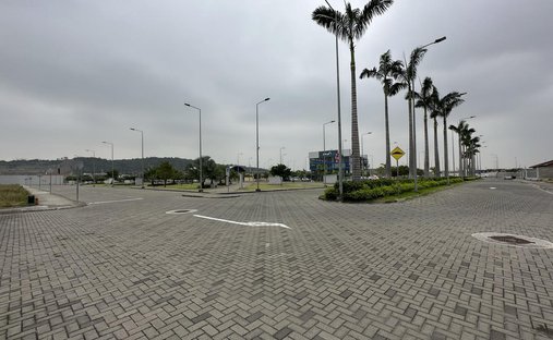 Land in Guayaquil, Guayas, Ecuador 1