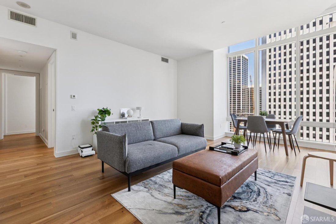 Condo in San Francisco, California, United States 4 - 18662719