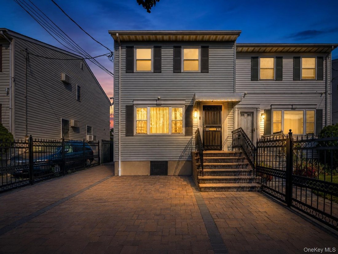 House in New York, New York, United States 1 - 18668952