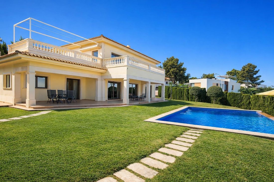 Villa in Santa Ponsa, Balearic Islands, Spain 1 - 18672257
