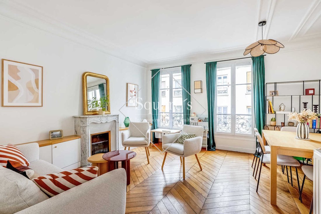 Apartment in La Fourche-Guy Môquet, Paris 17e Arrondissement, Paris 1 - 18672513