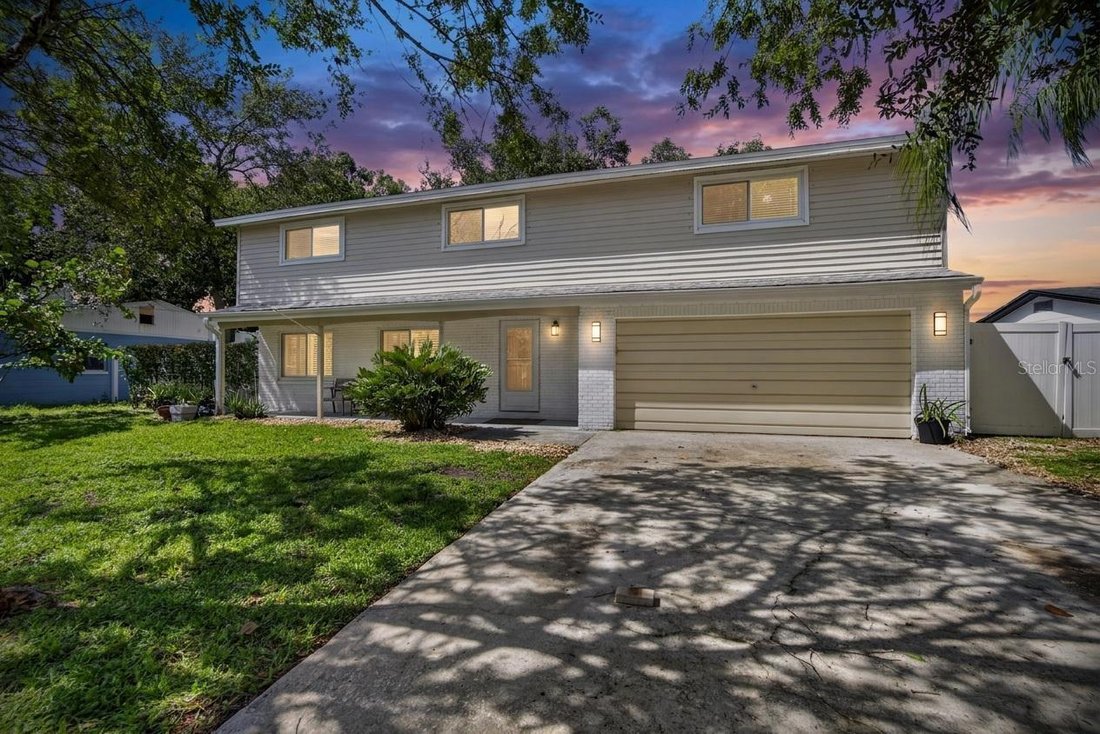 House in Tampa, Florida, United States 1 - 18670697