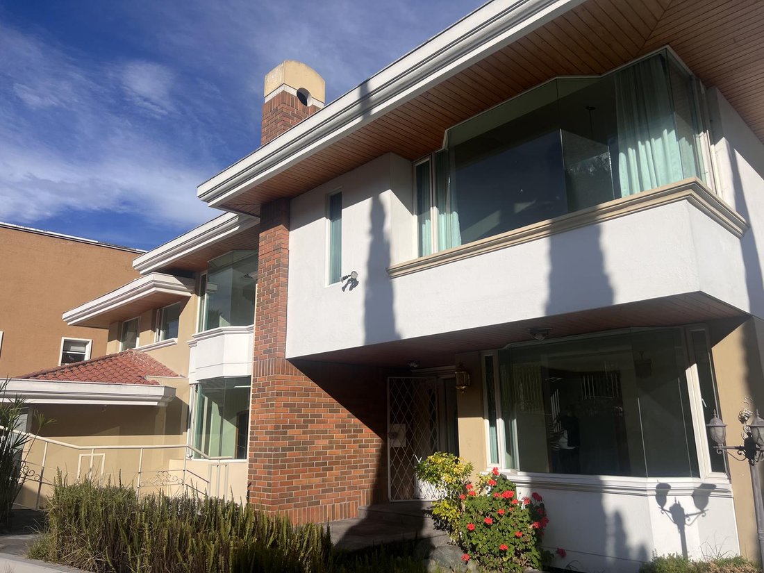 Haus in Quito, Provinz Pichincha, Ecuador 4 - 18661579