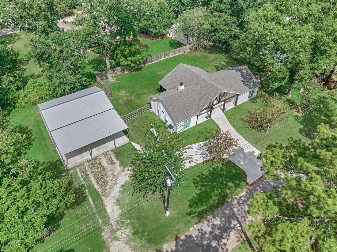 House in Montgomery, Texas, United States 1 - 18664144