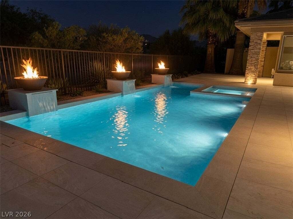 House in Las Vegas, Nevada, United States 3 - 18665996