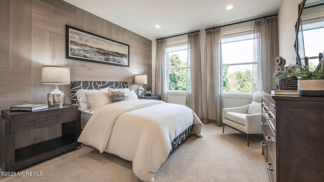 Condo in North Middletown, New Jersey, United States 4 - 18661865