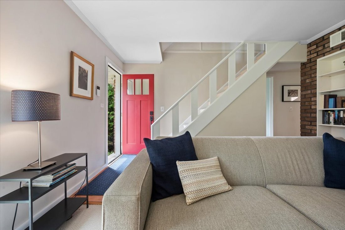 House in Evanston, Illinois, United States 4 - 18666901