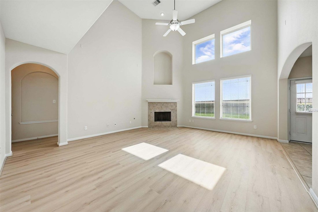 House in Sugar Land, Texas, United States 5 - 18669422
