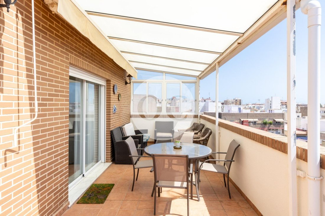 Apartment in Sagunt / Sagunto, Valencian Community, Spain 2 - 18638604