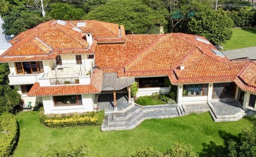 Haus in Quito, Provinz Pichincha, Ecuador 1