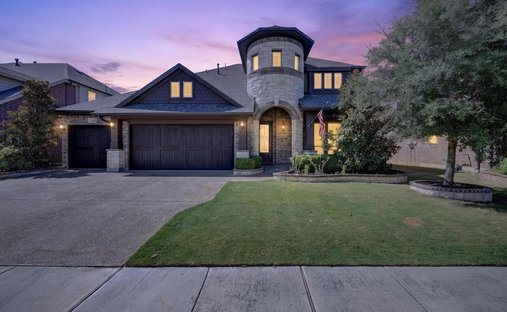 House in Arlington, Texas, United States 1