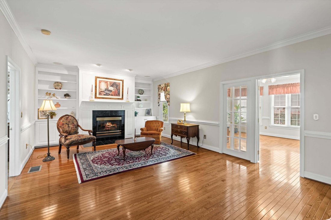 House in Fishersville, Virginia, United States 3 - 18659036