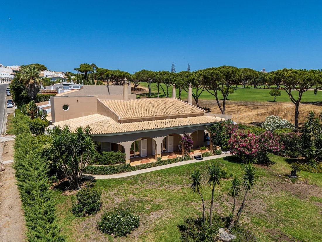 House in Vilamoura, Quarteira, Algarve 1 - 18665106