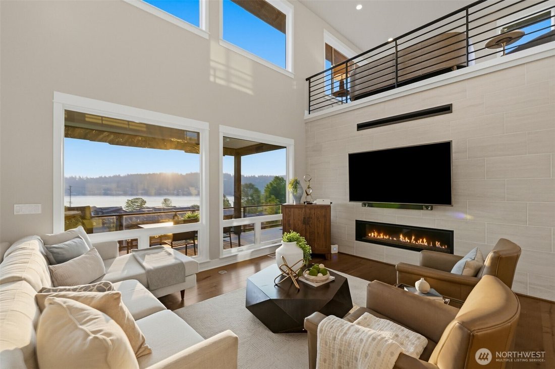 House in Newcastle, Washington, United States 2 - 18663208