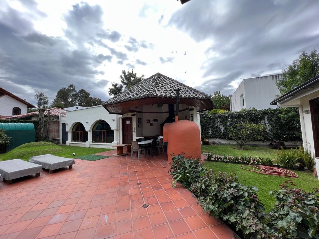 House in Quito, Pichincha, Ecuador 4 - 18660197