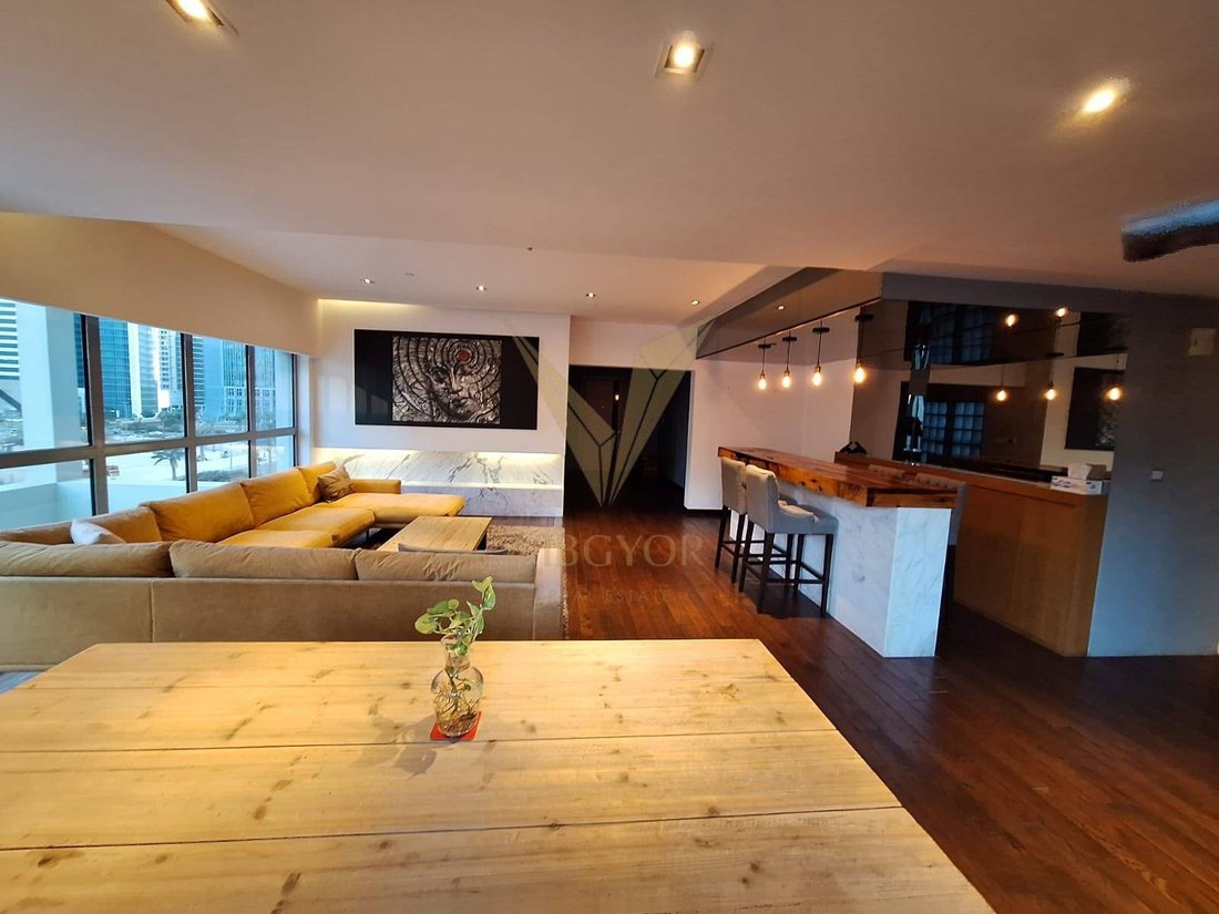 Villa in Business Bay, Dubai, United Arab Emirates 3 - 18667871