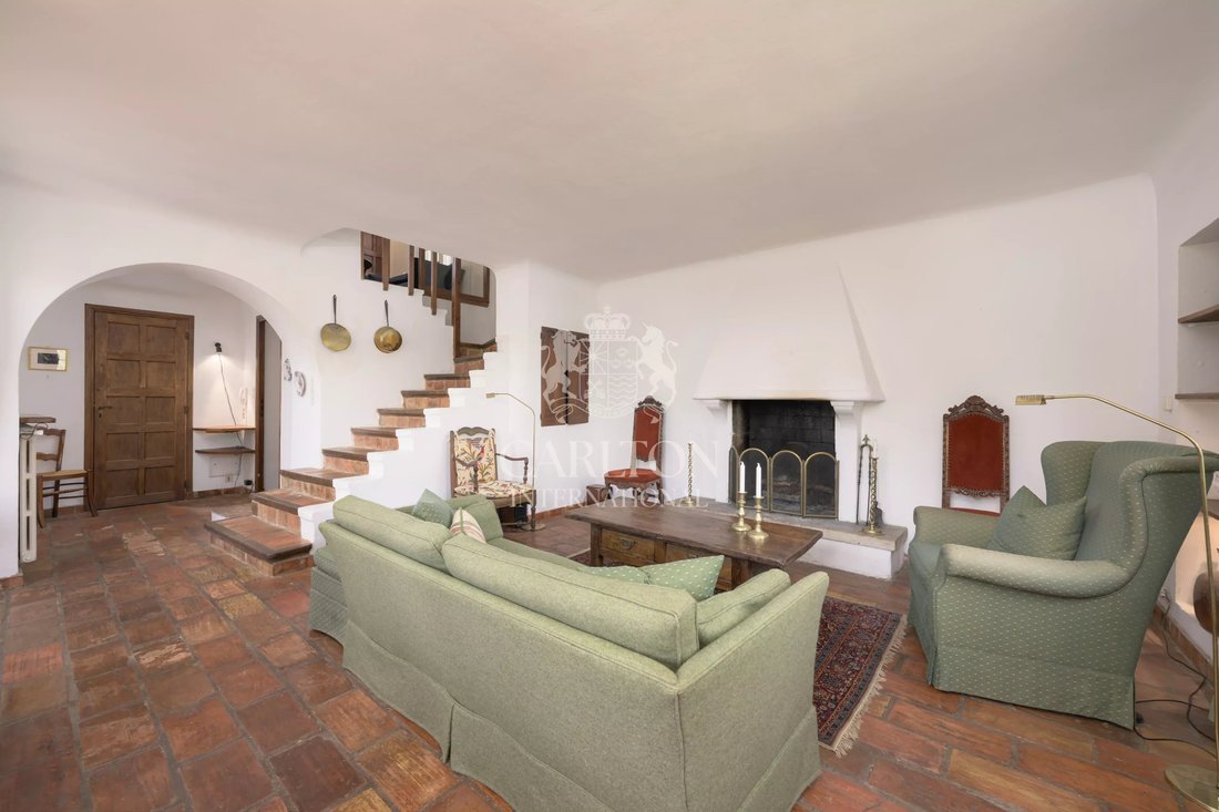 Villa in Grasse, Provence-Alpes-Côte d'Azur, France 3 - 18660892