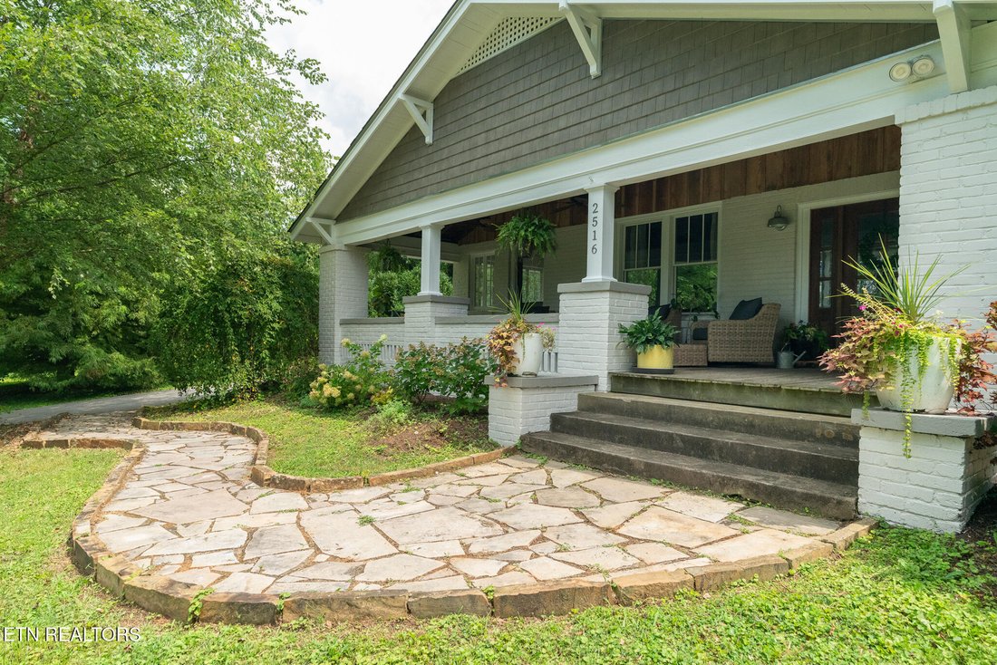 House in Knoxville, Tennessee, United States 4 - 18659695