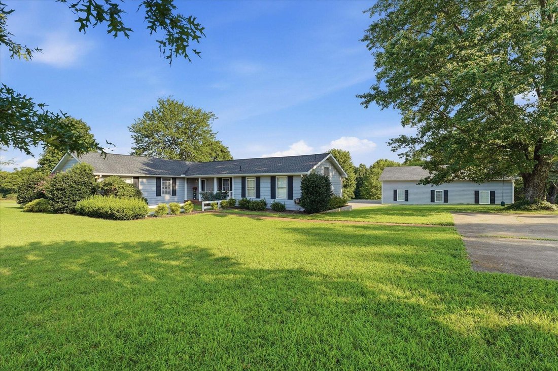 House in La Vergne, Tennessee, United States 1 - 18659527