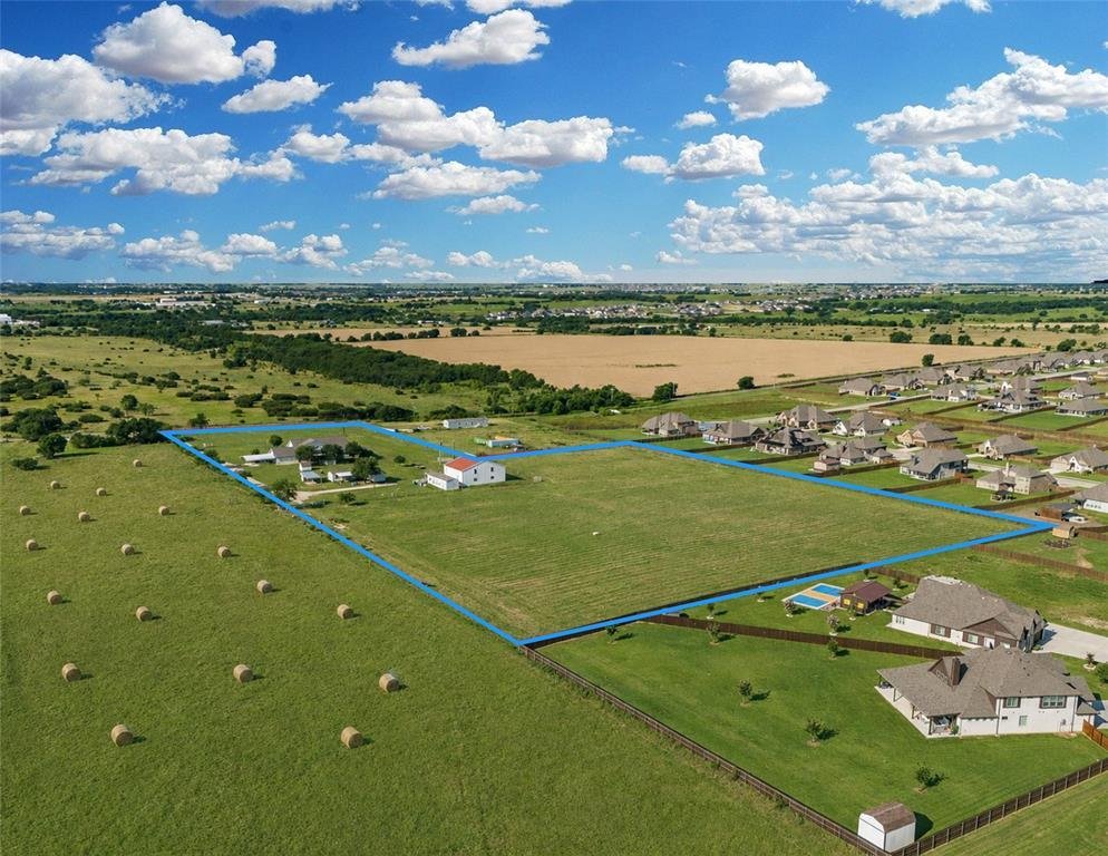 Farm Ranch in Godley, Texas, United States 4 - 18664057