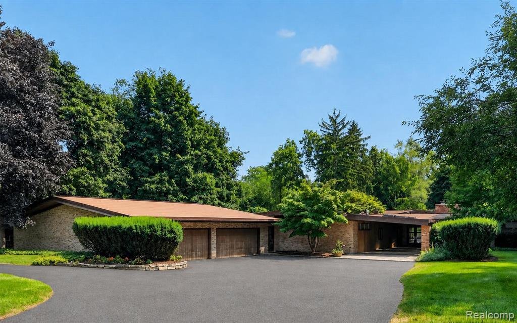 House in Bloomfield Hills, Michigan, United States 1 - 18665725