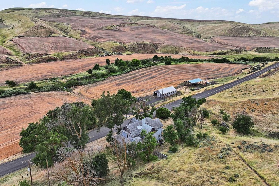 House in Dallesport, Oregon, United States 3 - 18183358