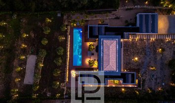 Estate in Mougins, Provence-Alpes-Côte d'Azur, France 2