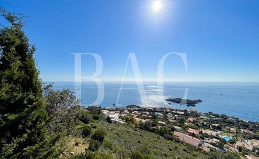 Land in Le Dramont-Agay-Anthéor-Le Trayas, Saint-Raphaël, France 1
