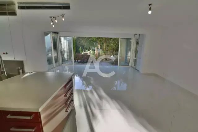 Apartment in Fontmerle, Antibes, France 4 - 16819777
