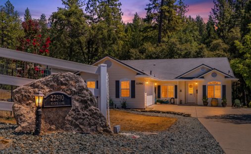 House in Pioneer, California, United States 1