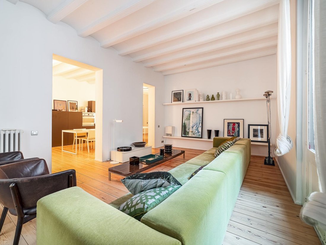 Apartment in Ciutat Vella, Barcelona, Spain 5 - 18659302