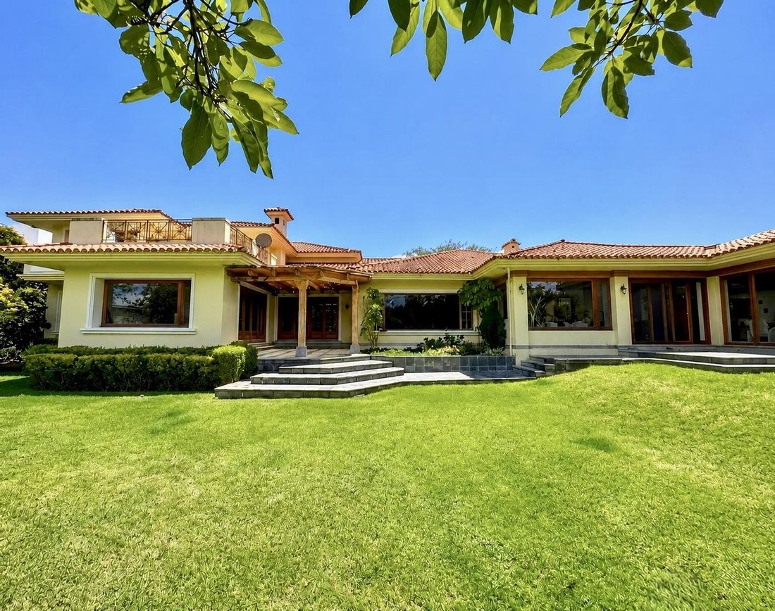 House in Quito, Pichincha, Ecuador 1 - 18661163