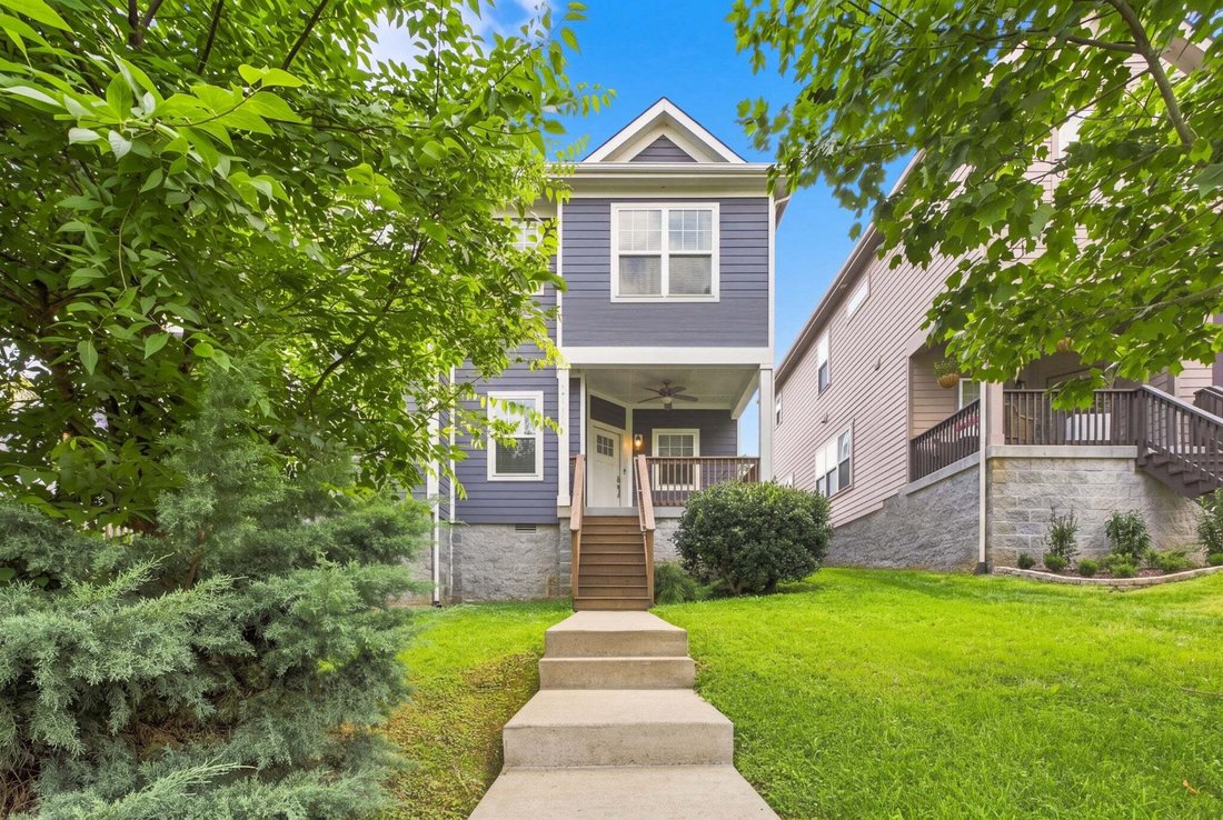 Co Op in Nashville, Tennessee, United States 1 - 18663756