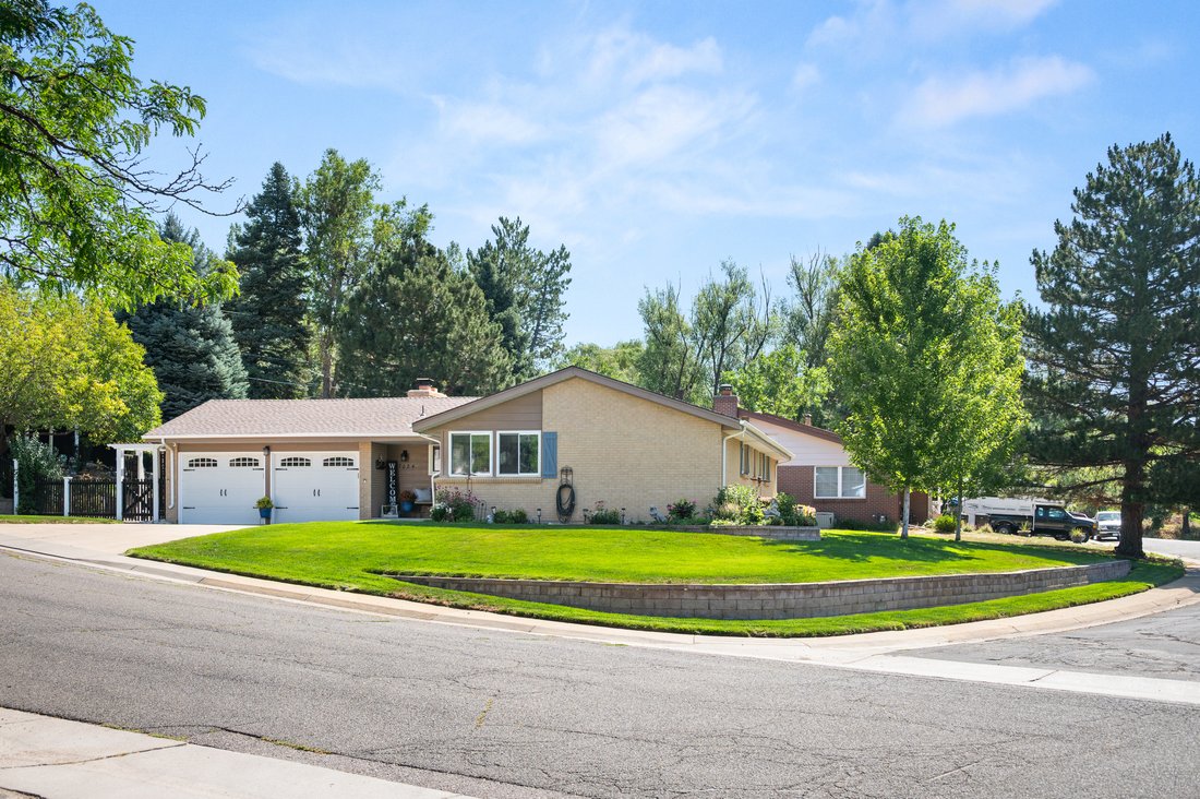 House in Arvada, Colorado, United States 2 - 18660884